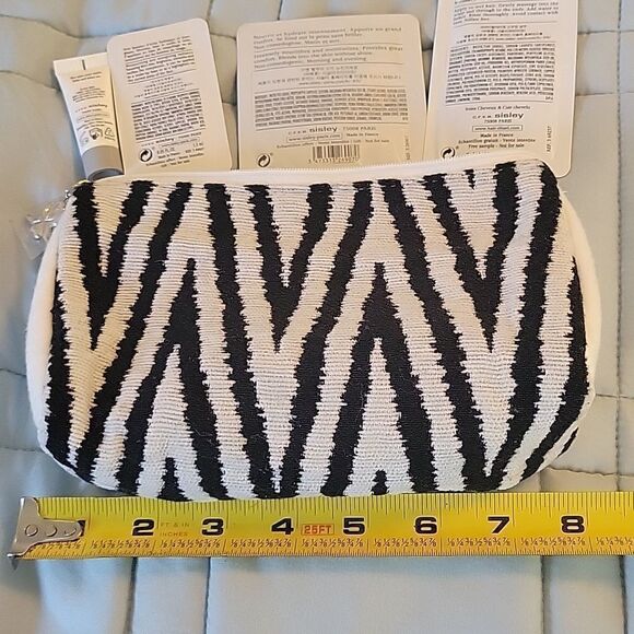 Sisley small makeup bag NWT and 4 Sisley samples - Picture 10 of 15